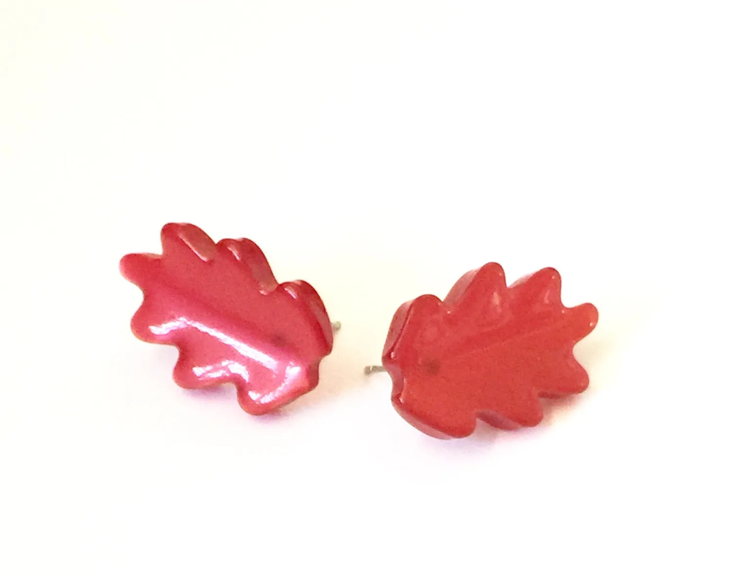 Cherry Red Monoglow Jagged Leaf Stud Earrings