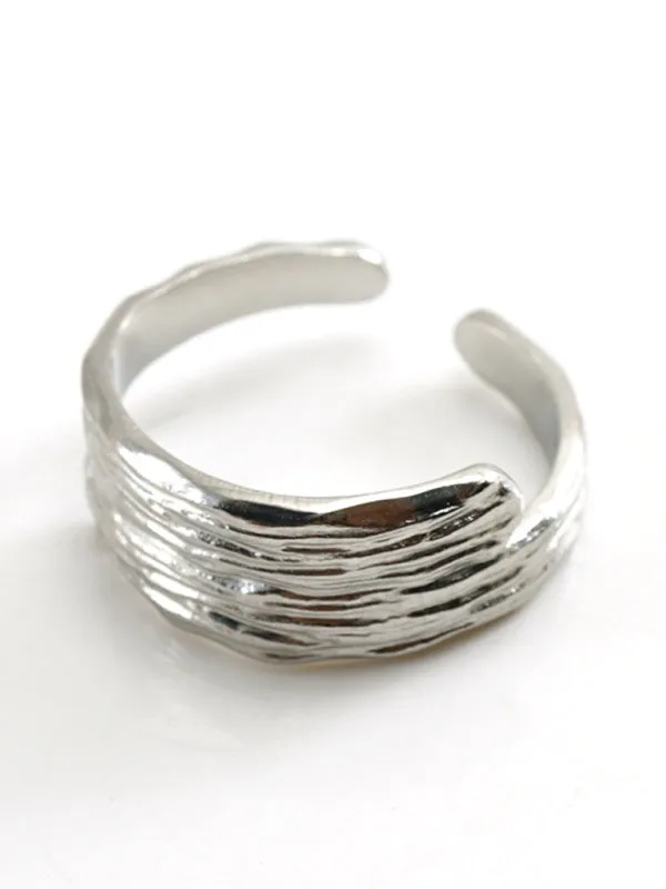 Fashionable and personalized retro style ring silver living ring